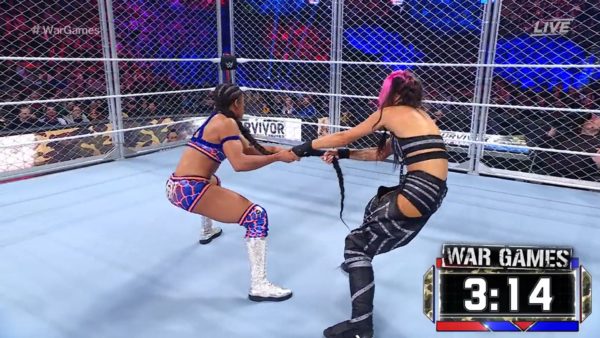 Bianca Belair y Dakota Kai en Survivor Series WarGames Bianca Belair y Dakota Kai en Survivor Series WarGames