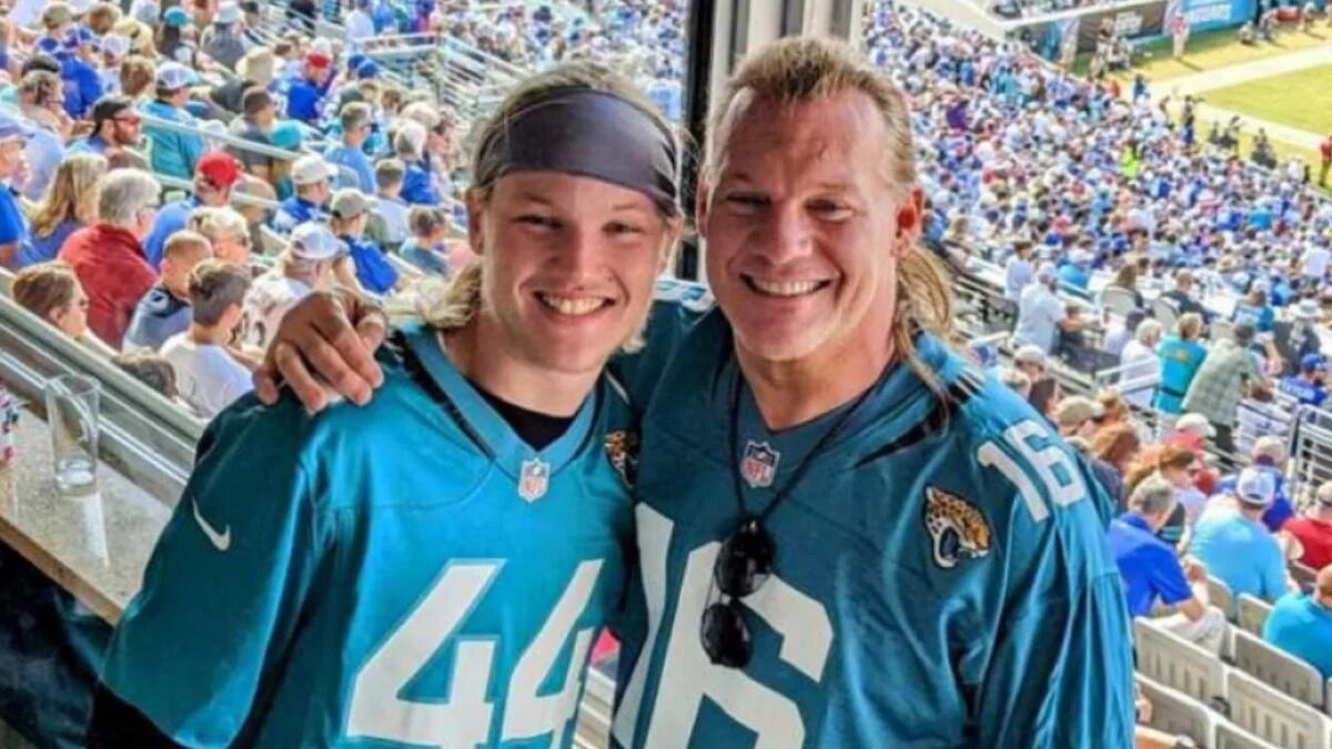 Chris Jericho y su hijo Ash Irvine Chris Jericho y su hijo Ash Irvine
