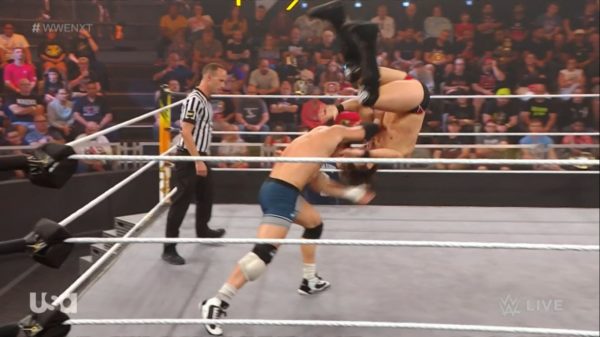 JD McDonagh vs Julius Creed en WWE NXT 29 de noviembre 2022 JD McDonagh vs Julius Creed en WWE NXT 29 de noviembre 2022