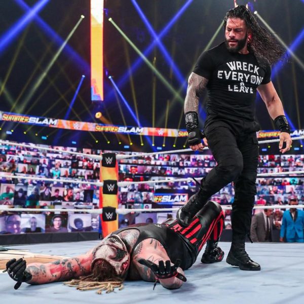 Roman Reigns y Bray Wyatt en SummerSlam 2022 WWE Roman Reigns y Bray Wyatt en SummerSlam 2022 WWE