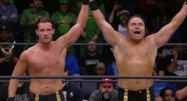 Angelo Parker y Matt Menard en ROH Final Battle 2022 (10 de diciembre de 2022) / ROH