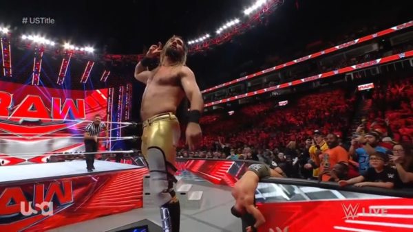 Austin Theory vs Seth Rollins en WWE RAW 2 de enero 2023 Austin Theory vs Seth Rollins en WWE RAW 2 de enero 2023