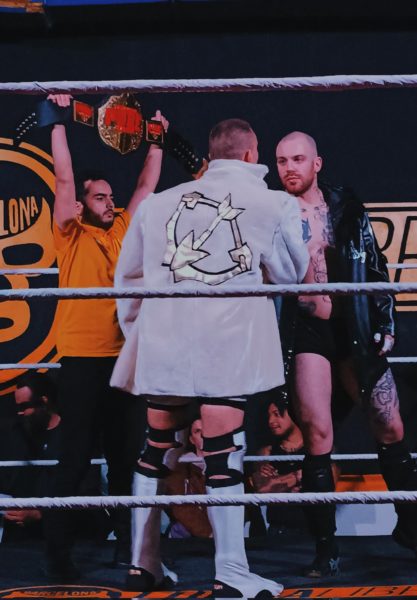 Iker Navarro y Chris Ridgeway en House Of Lucha 14 de LuchaLibre Barcelona @CarlosRyderSoy Iker Navarro y Chris Ridgeway en House Of Lucha 14 de LuchaLibre Barcelona @CarlosRyderSoy