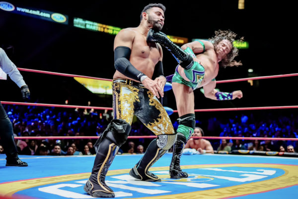 Rocky Romero y Volador Jr