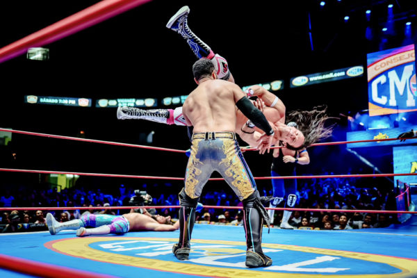 Volador vs Rocky Romero Volador vs Rocky Romero