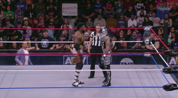 Powerhouse Hobbs vs Penta el Zero M en AEW Rampage 25 de marzo 2023