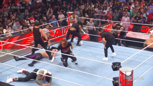 Facciones RAW WWE