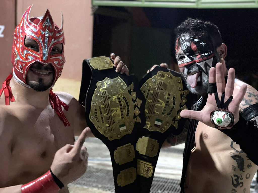 Arez y Komander se coronan como nuevos Campeones de Parejas AAA