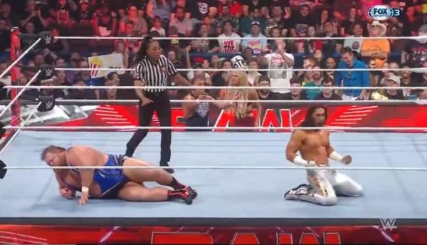 Mustafa Ali vs Otis en WWE RAW 8 de mayo 2023