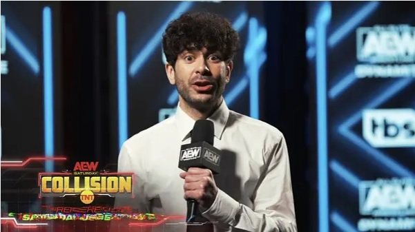 Tony Khan en AEW Dynamite 17 05 2023 AEW