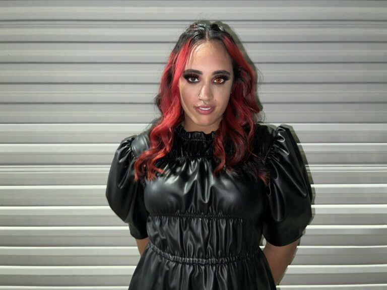 Ava tras bastidores en WWE NXT Ava tras bastidores en WWE NXT