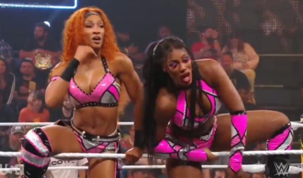 Jakara Jackson y Lash Legend en WWE NXT 20 de junio 2023
