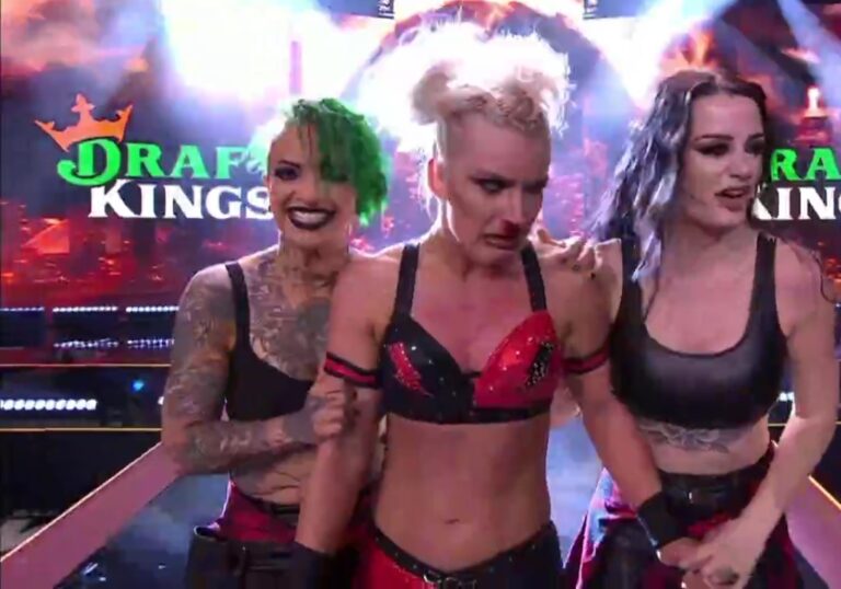 Saraya Toni Storm y WIllow Nightingale en el PPV AEWxNJPW Forbidden Door 2023 4