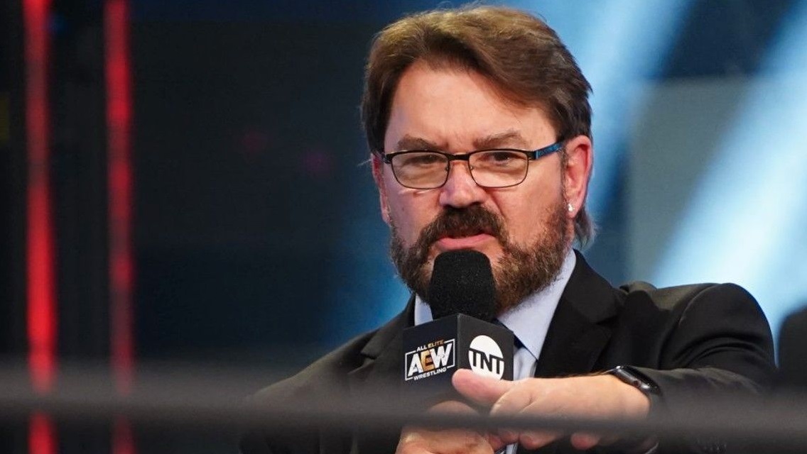 Tony Schiavone en AEW AEW