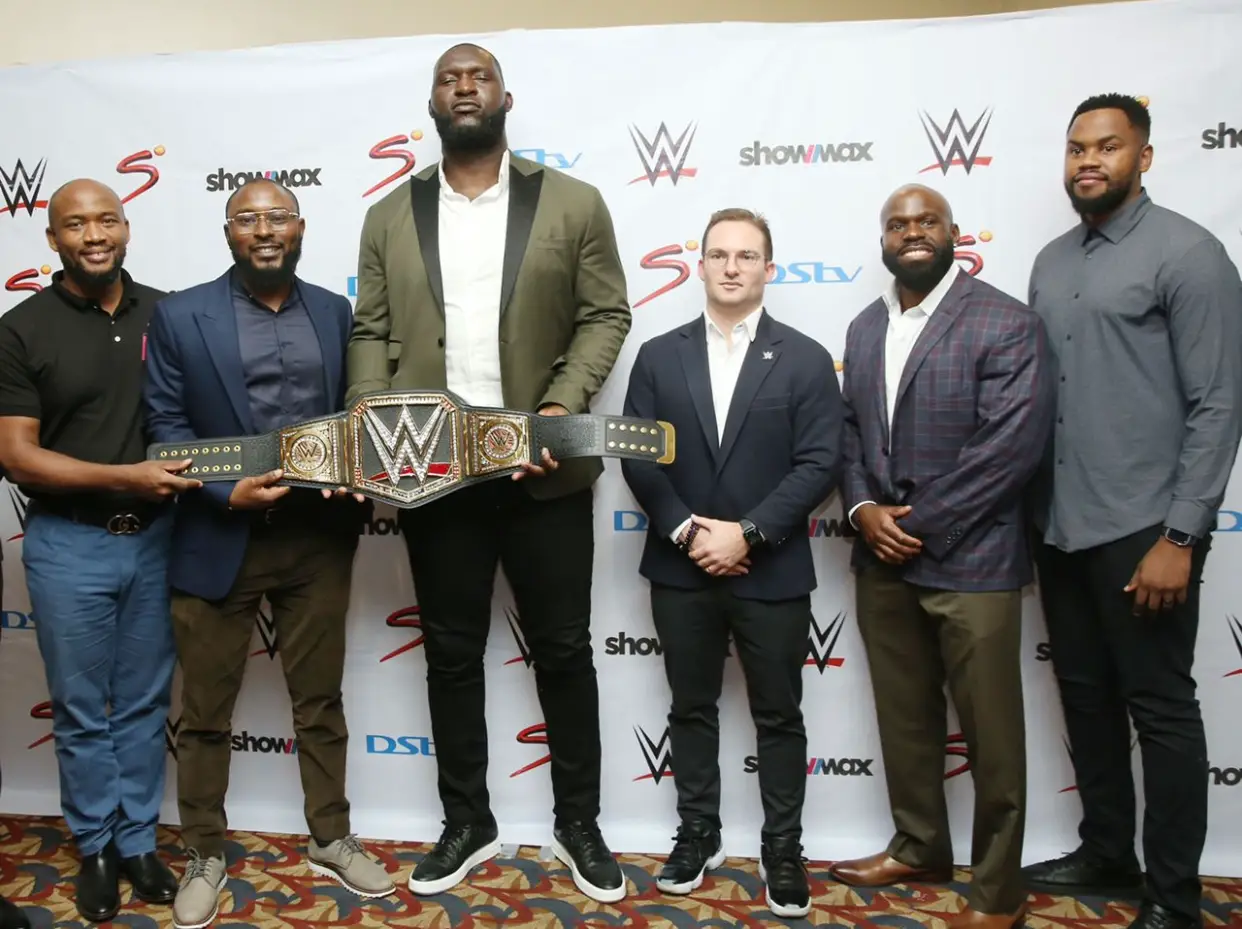 James Kimball crea Novo Sports Group Superluchas