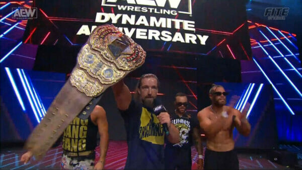 Superluchas - Jay White se enfrentará a MJF en el aniversario de AEW.