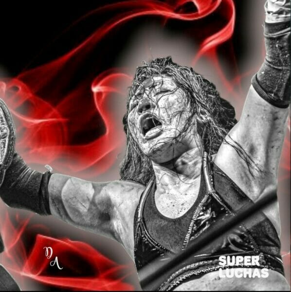 Superluchas - Rina Yamashita defiende el título en "To Live And DIE In Tokyo" de GCW con dos luchadores levantando la mano.