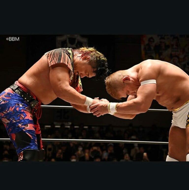 Superluchas - Masaaki Mochuzuki, de 30 años de carrera, participa en un emocionante combate de lucha libre dentro del ring Dragon Gate.