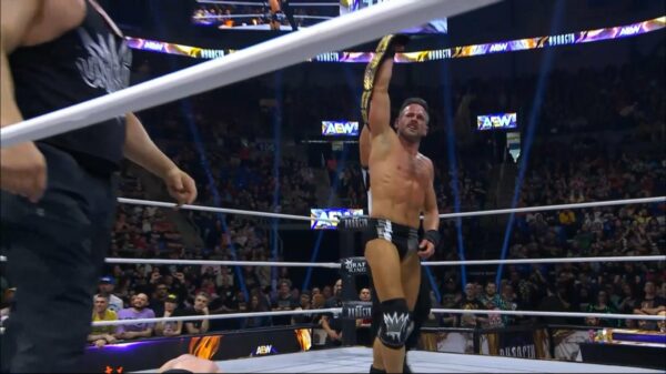 Roderick Strong retiene el Campeonato Internacional AEW en el PPV AEW Dynasty 2024 (21.04.2024) - AEW