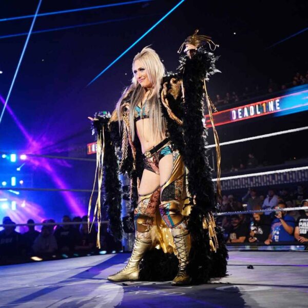 © WWE