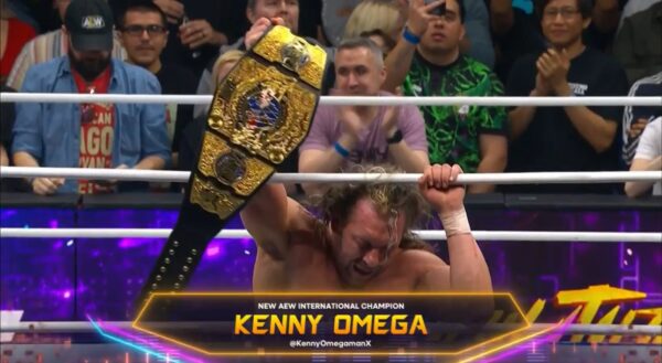 Kenny Omega, nuevo Campeón Internacional AEW al vencer a Konosuke Takeshita en el PPV AEW Revolution 2025 (09 de marzo de 2025) - AEW