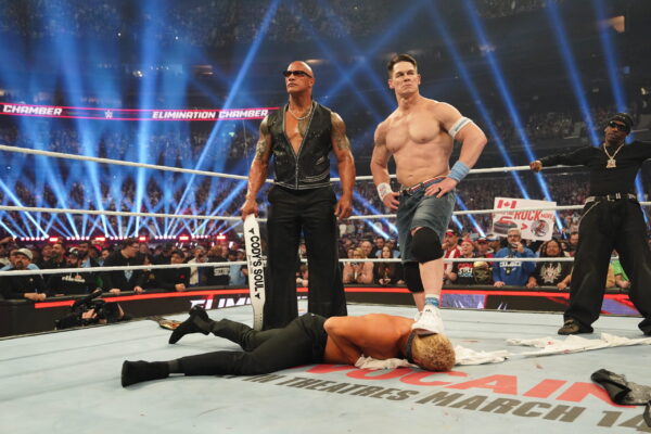 [Image: The-Rock-John-Cena-y-Cody-Rhodes-en-Elim...00x400.jpg]