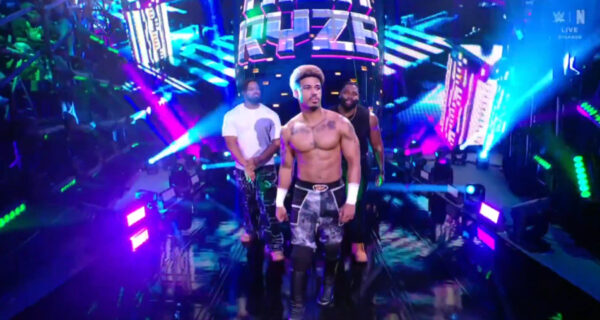 The High Ryze (Tyson Dupon, Wes Lee y Tyriek Igwe) en WWE NXT (13 de mayo de 2025) - WWE