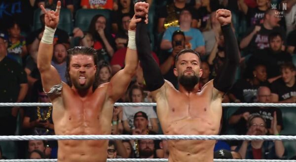 JD McDonagh y Finn Bálor de The Judgment Day en WWE Raw (02 de junio de 2025) - WWE