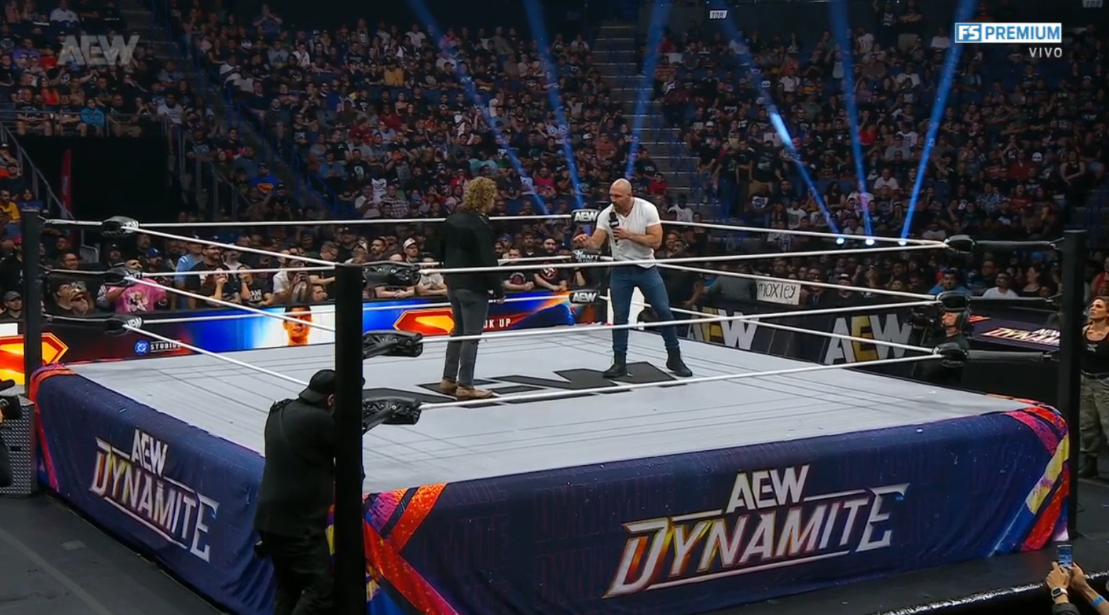 Hangman Adam Page y Jon Moxley en el AEW Dynamite 300 (02 de julio de 2025) - AEW