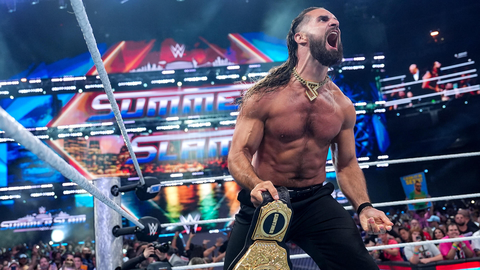 Seth Rollins as a new full weight champion at night 1 of WWE Summerslam 2025 (August 2, 2025) - WWE 4
