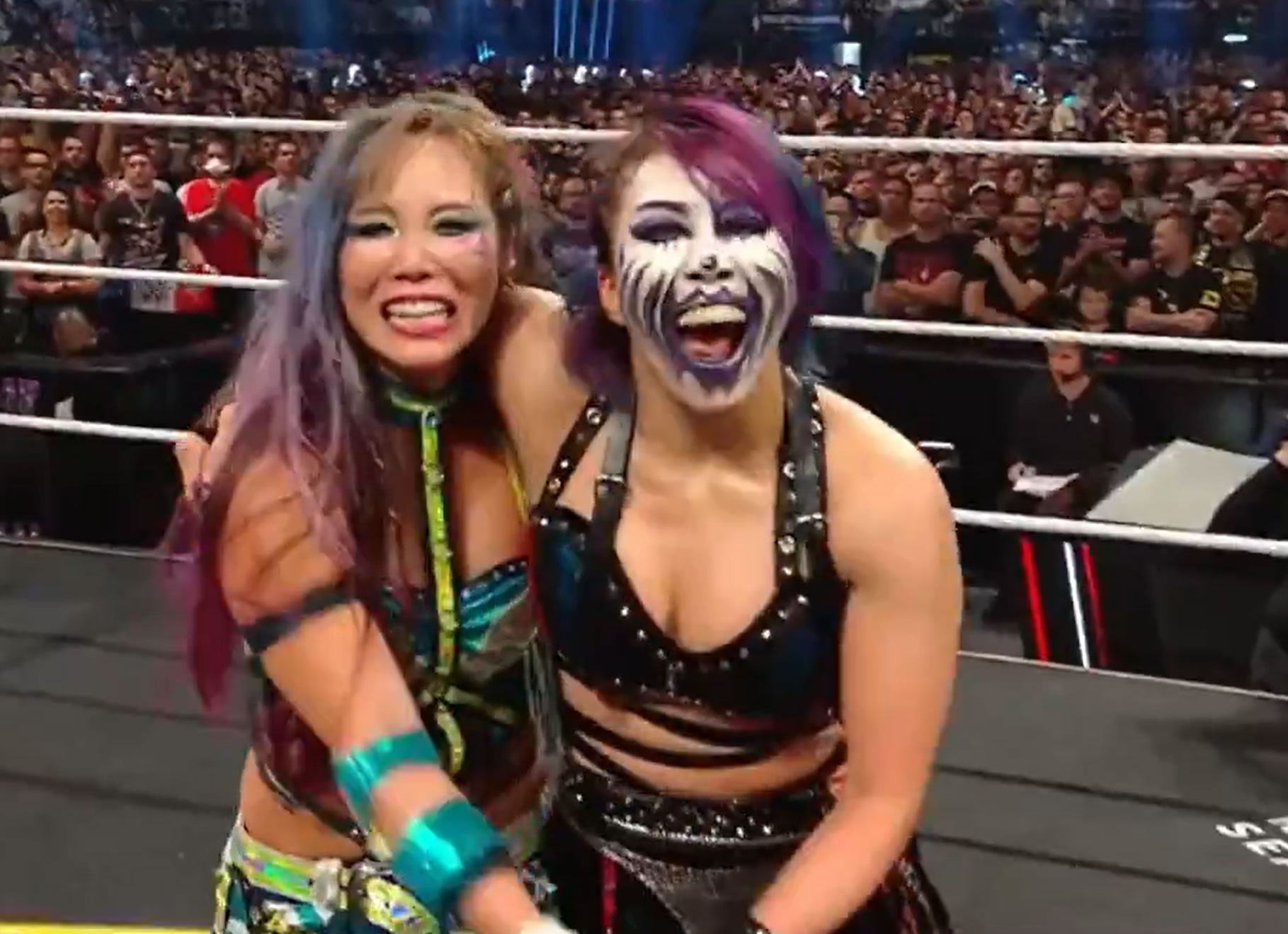 Kairi Sane y Asuka