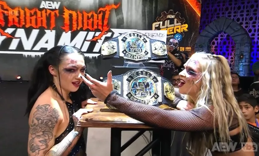 AEW Dynamite 29 de octubre de 2025 003 Skye Blue y Julia Hart