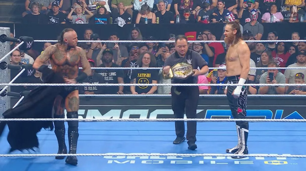 Sami Zayn vs Aleister Black en WWE SMACKDOWN 3 de octubre 2025