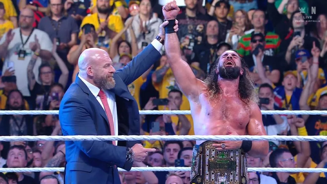 Seth Rollins Crown Jewel