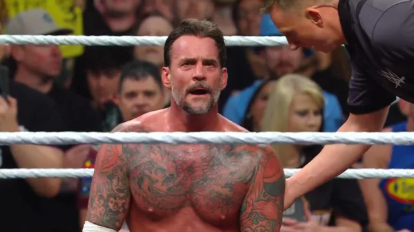 WWE Raw 13 octubre 2025 CM Punk