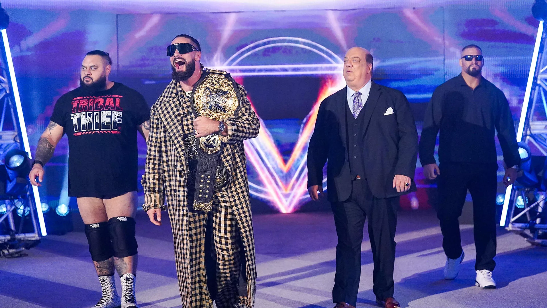 WWE Raw 13 octubre 2025 The Vision Bronson Reed Seth Rollins Paul Heyman Bron Breakker