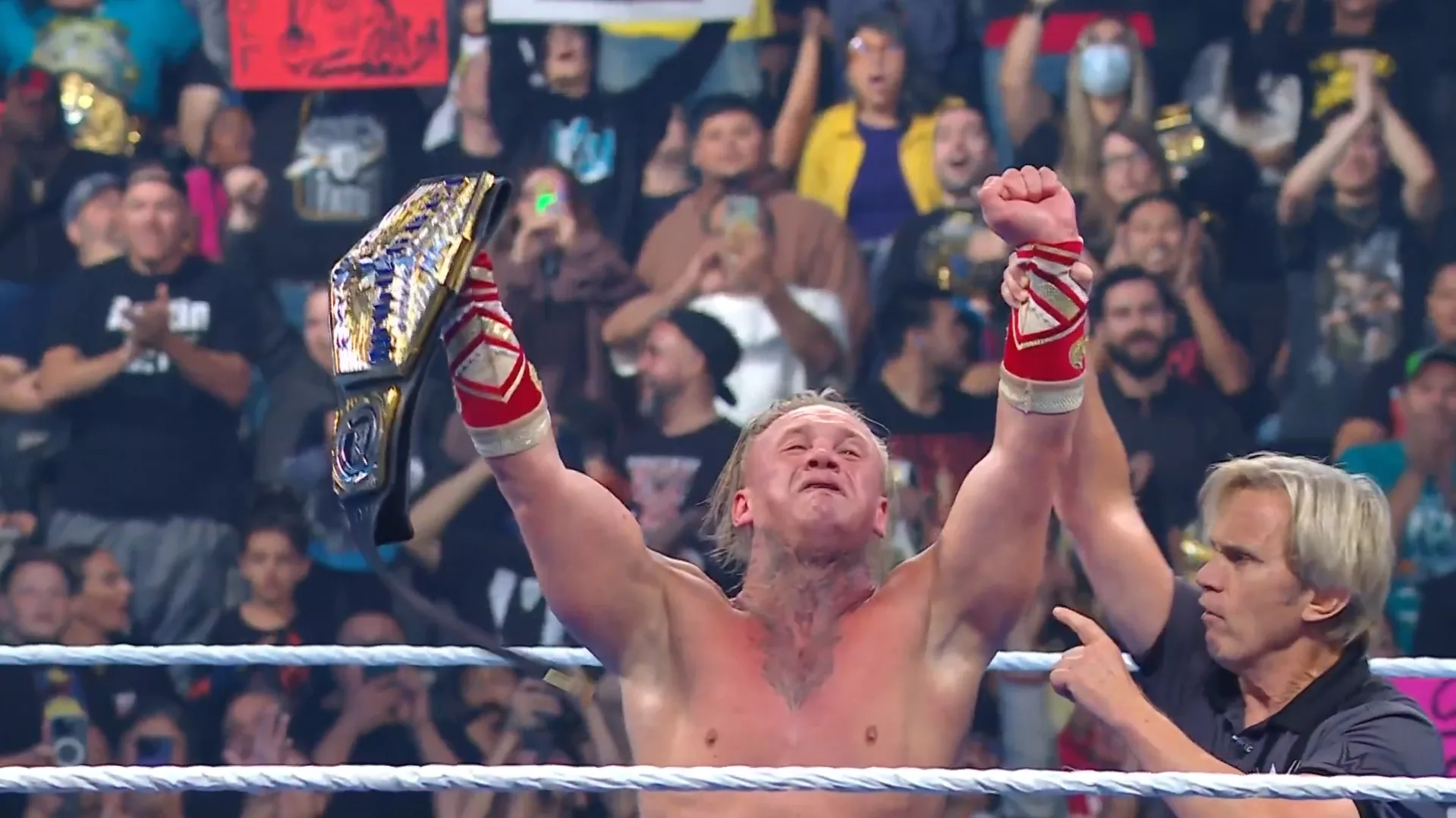 WWE SmackDown 17 octubre 2025 004 Ilja Dragunov, NUEVO Campeón de los Estados Unidos WWE