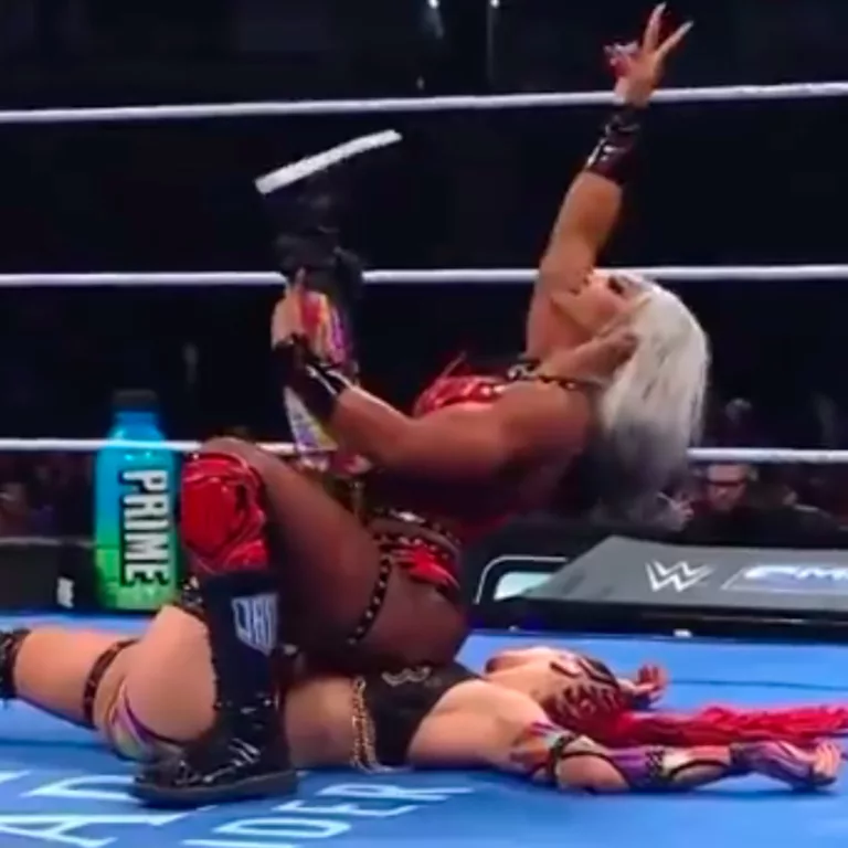 Jade Cargill vs. B-Fab