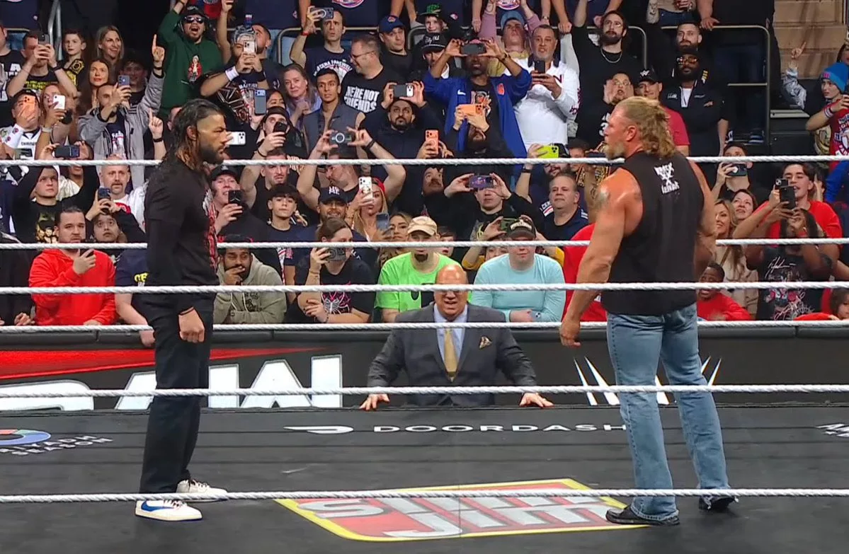 Roman Reigns y Brock Lesnar en WWE RAW 17 de noviembre 2025