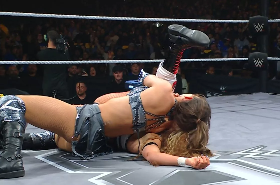 WWE NXT 25 noviembre 2025.