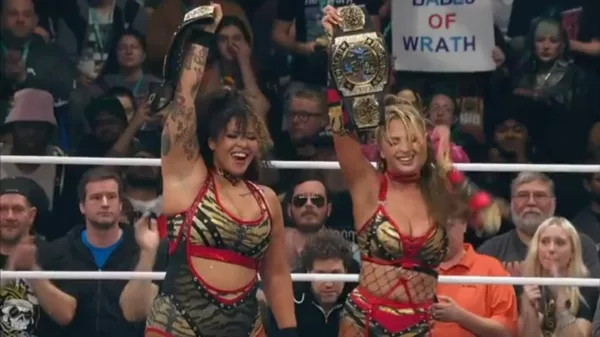 AEW Worlds End 2025 Willow Nightingale Harley Cameron