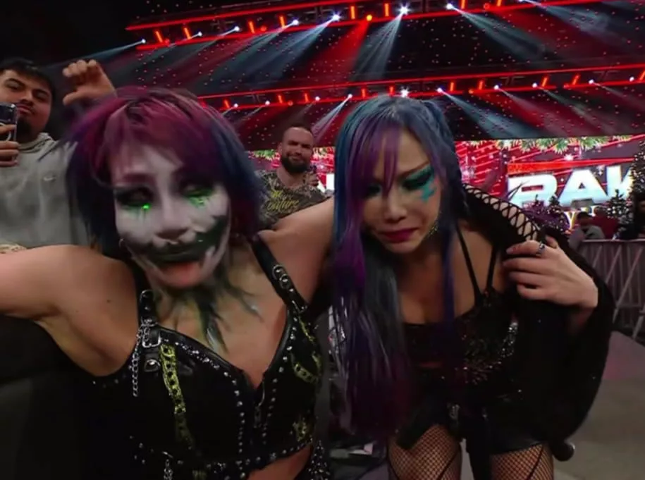 Asuka derrota a Rhea Ripley con la ayuda de Kairi Sane | Superluchas