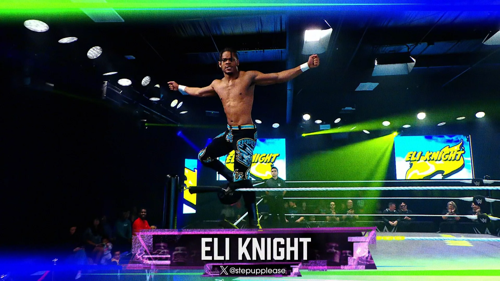 Eli Knight en WWE NXT 23 de diciembre 2025