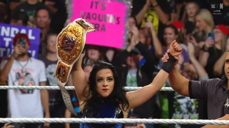 WWE Raw 29 diciembre 2025 Stephanie Vaquer Campeona Mundial