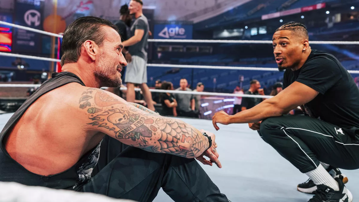 CM Punk y Carmelo Hayes - WWE
