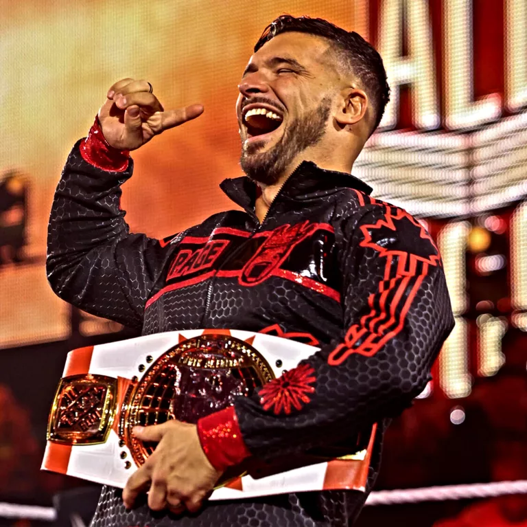 Ethan Page DESTACADAS SÚPER LUCHAS