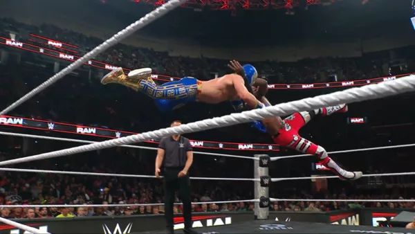 Sliding Dropkick JeβVon Evans y el Original Grande Americano, vencieron a Rayo y Bravo