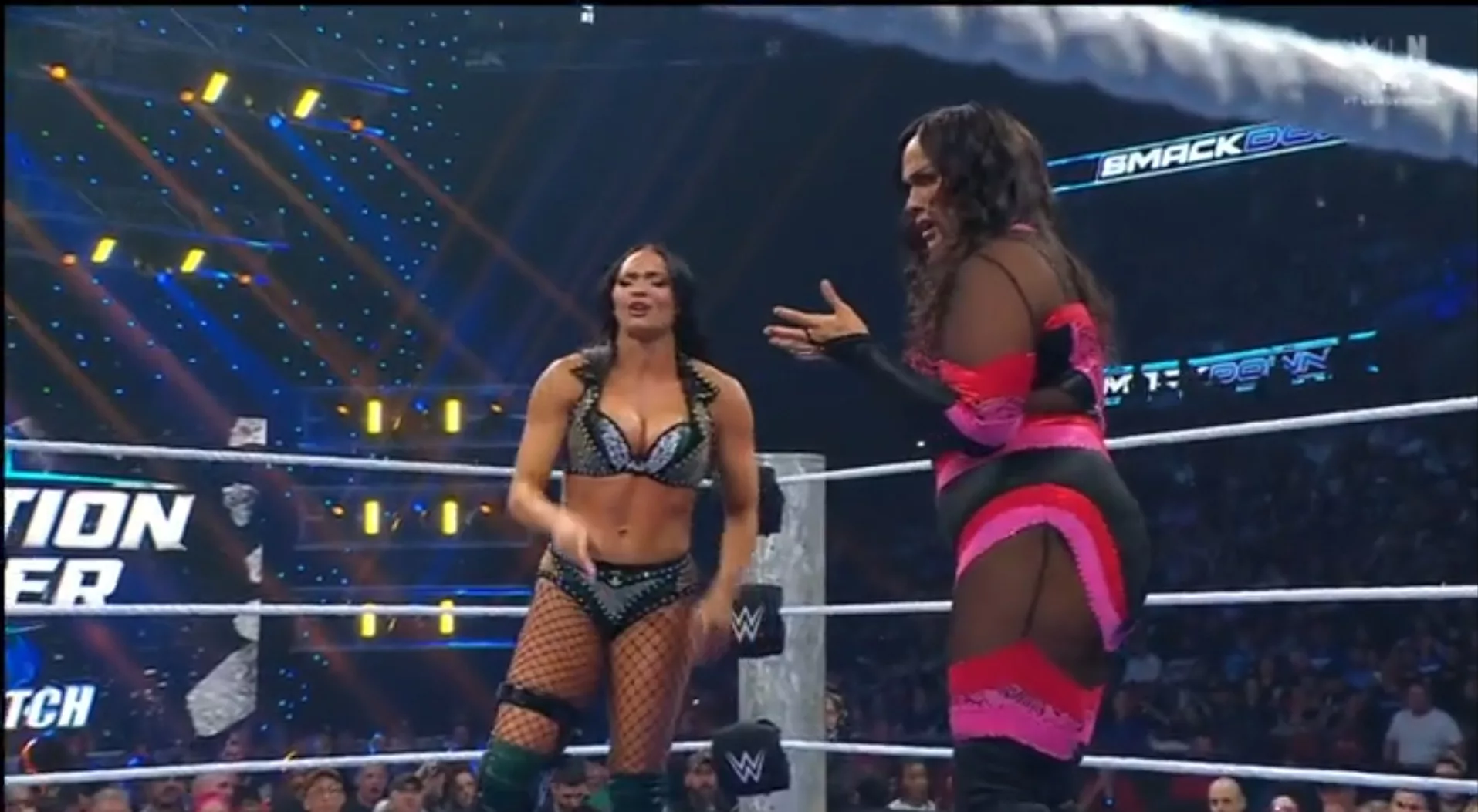 Kiana James Nia Jax