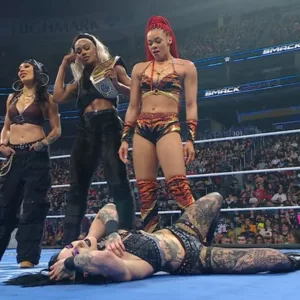 Michin Jade Cargill B-FAB Rhea Ripley DESTACADAS SÚPER LUCHAS