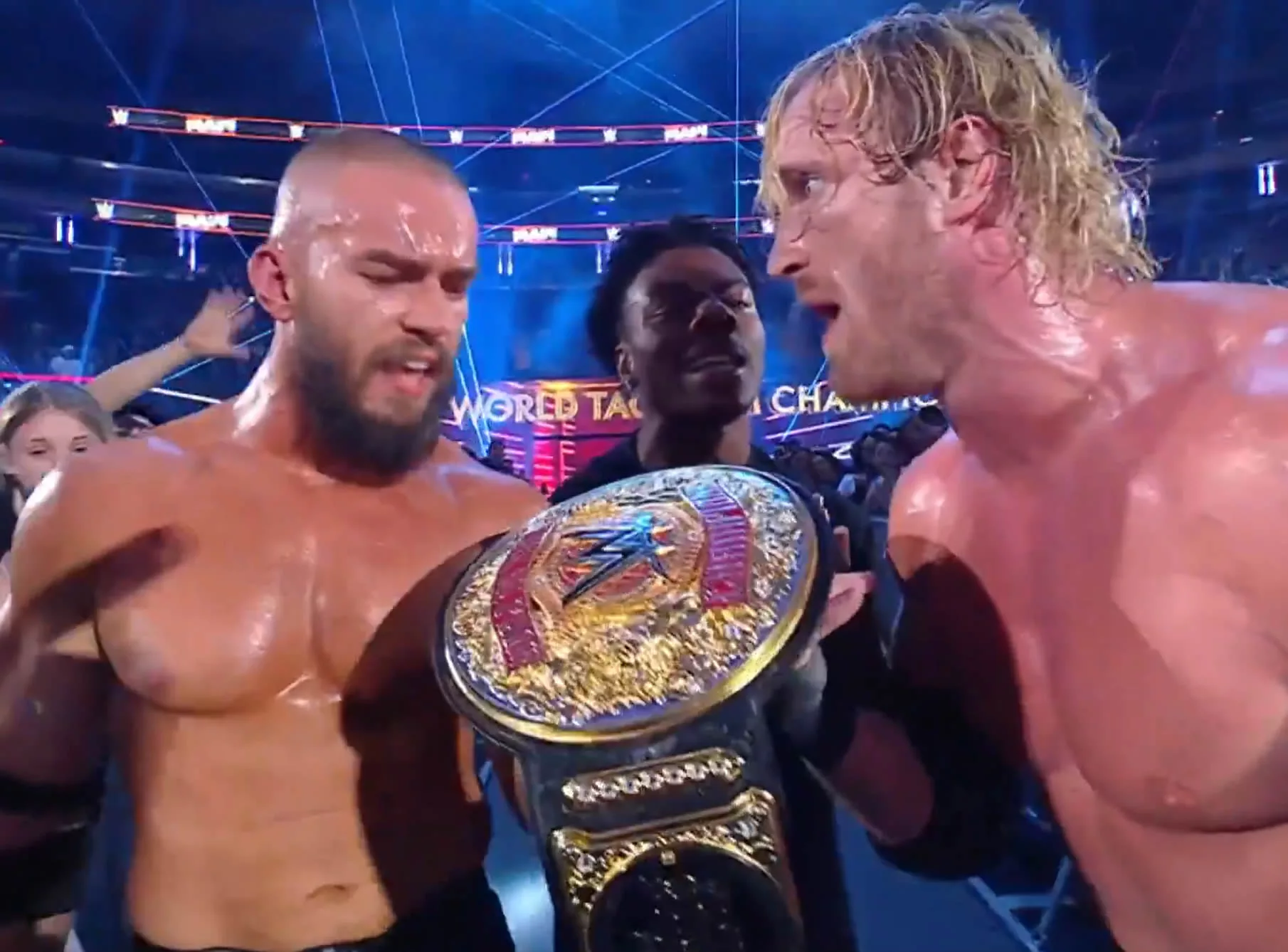 Logan Paul y Austin Theory nuevos Campeones Mundiales de Parejas